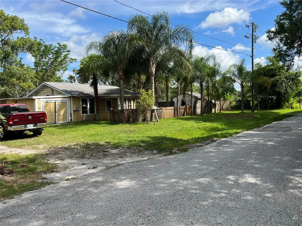 21149 Little Lake Thomas Road Land O Lakes FL 34638