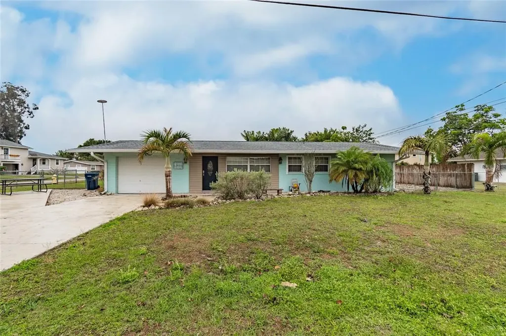4504 5th Avenue W Palmetto FL 34221