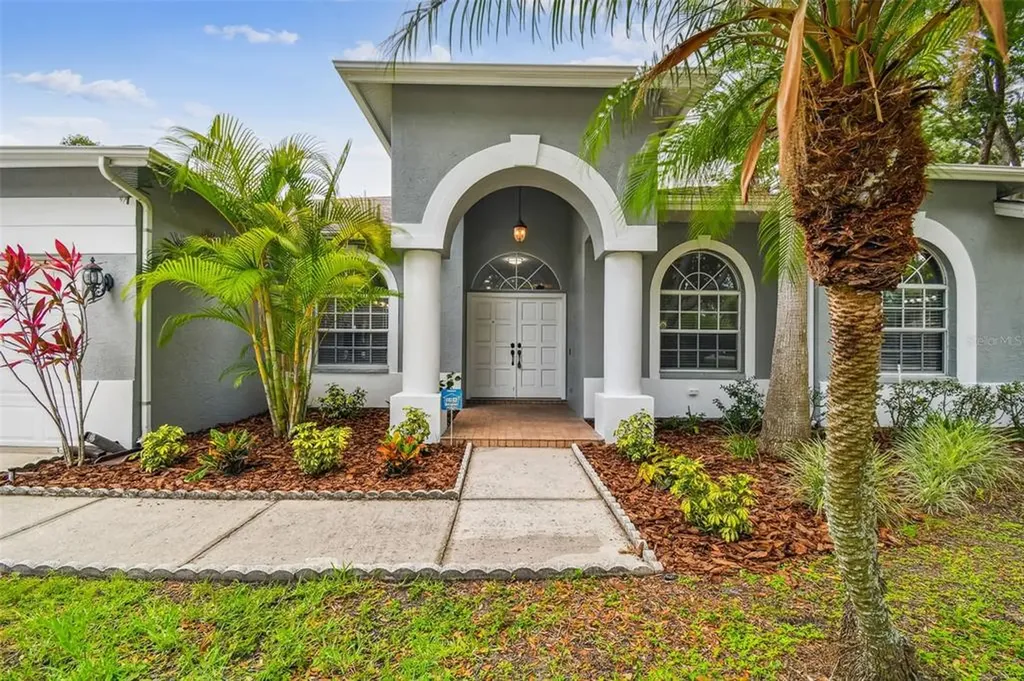28335 Glade Fern Court Wesley Chapel FL 33543
