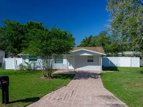 2 Della Street Beverly Hills FL 34465