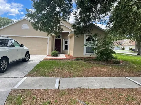 1484 Lake Shore Ranch Drive Seffner FL 33584