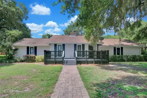 131 Lakeview Drive Auburndale FL 33823