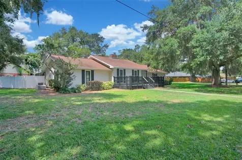 131 Lakeview Drive Auburndale FL 33823