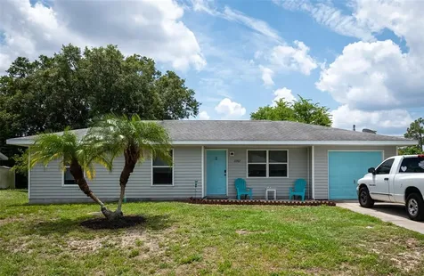 2282 Lakeshore Circle Port Charlotte FL 33952