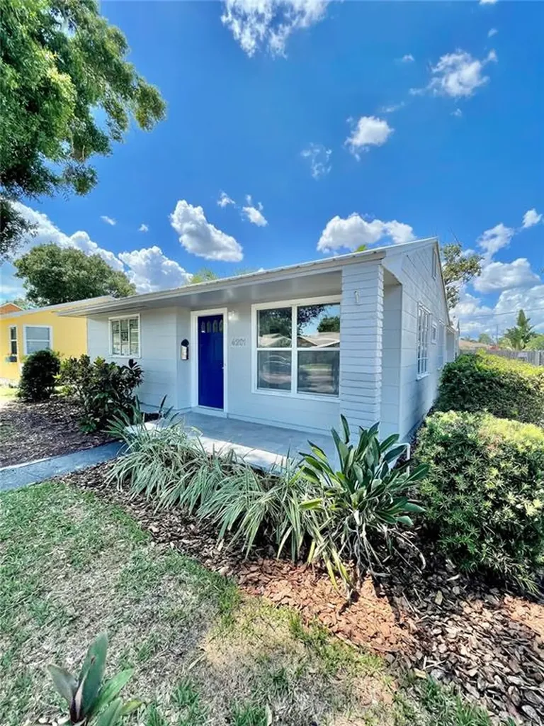 4201 4th Avenue N St Petersburg FL 33713
