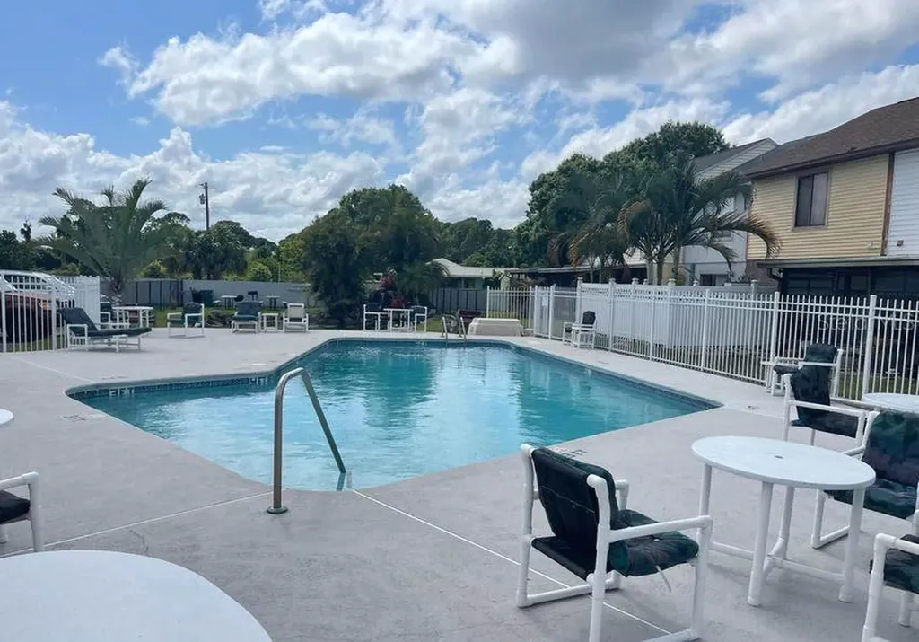 288 Nottingham Place Merritt Island FL 32953