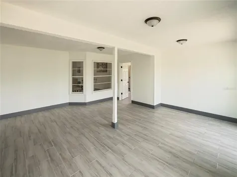 1902 Paragon Street Deltona FL 32738