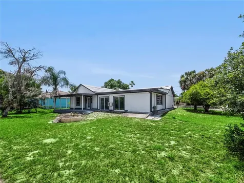 1902 Paragon Street Deltona FL 32738