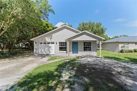 211 Parker Street Leesburg FL 34748