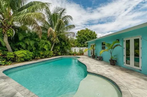 5975 6th Avenue S St Petersburg FL 33707