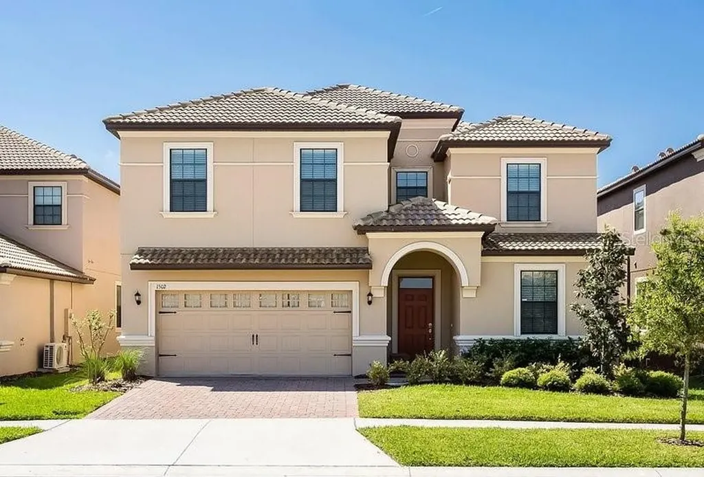 1502 Moon Valley Drive Davenport FL 33896
