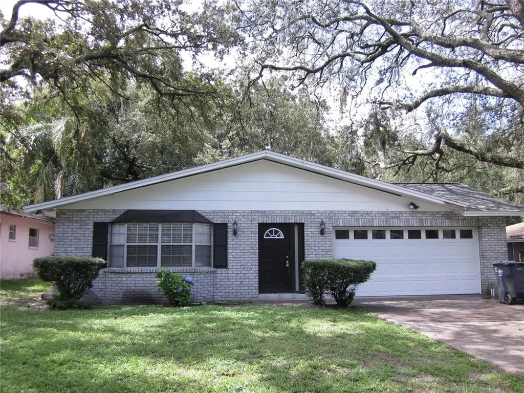 5309 Roberta Lane Tampa FL 33617