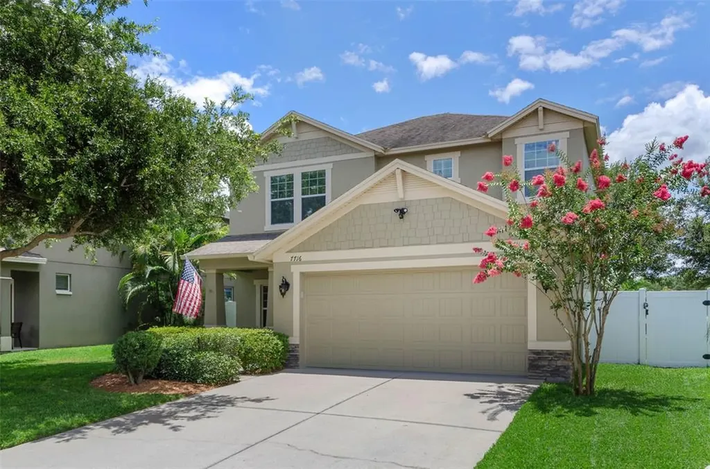 7716 Landcare Lane Tampa FL 33616