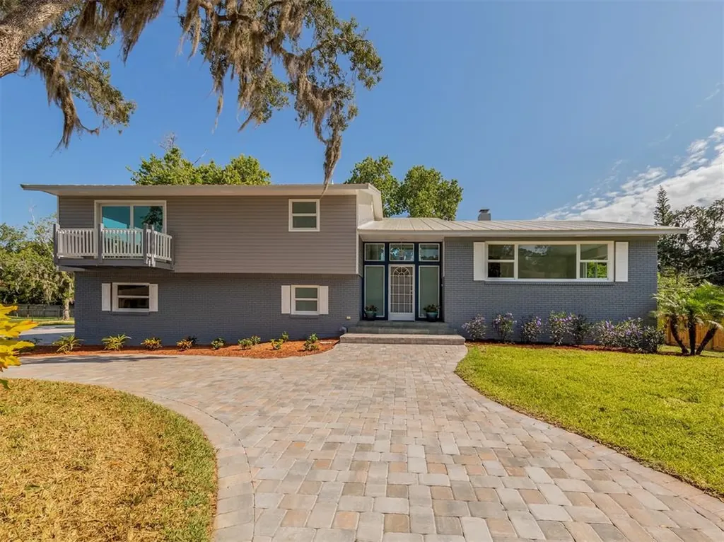 1510 Pine Street E Nokomis FL 34275