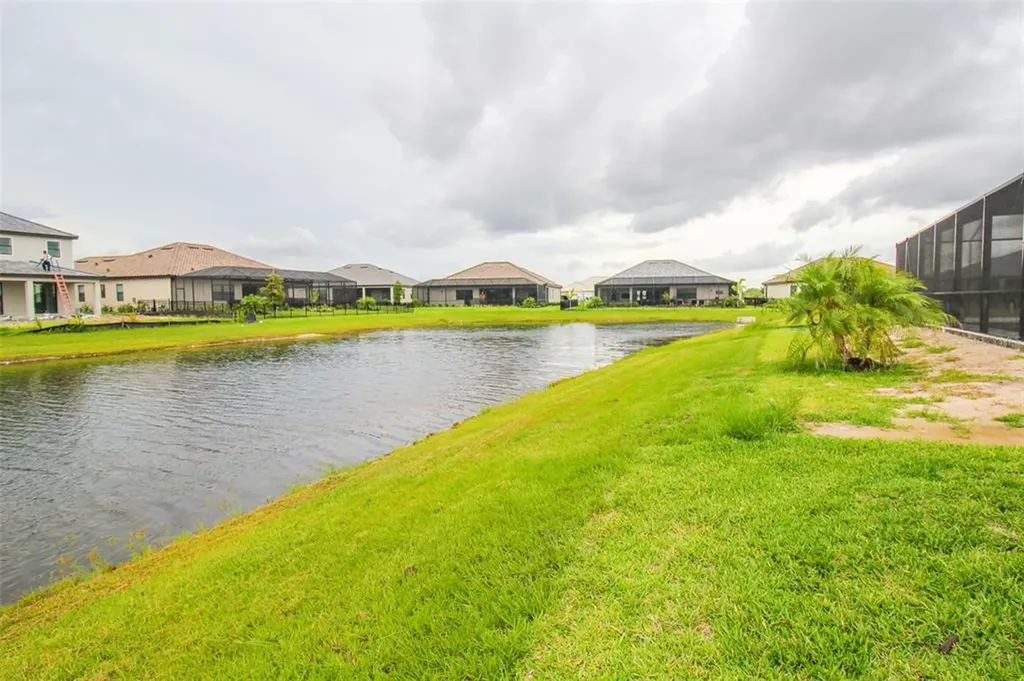 16106 Tradewind Terrace Bradenton FL 34211