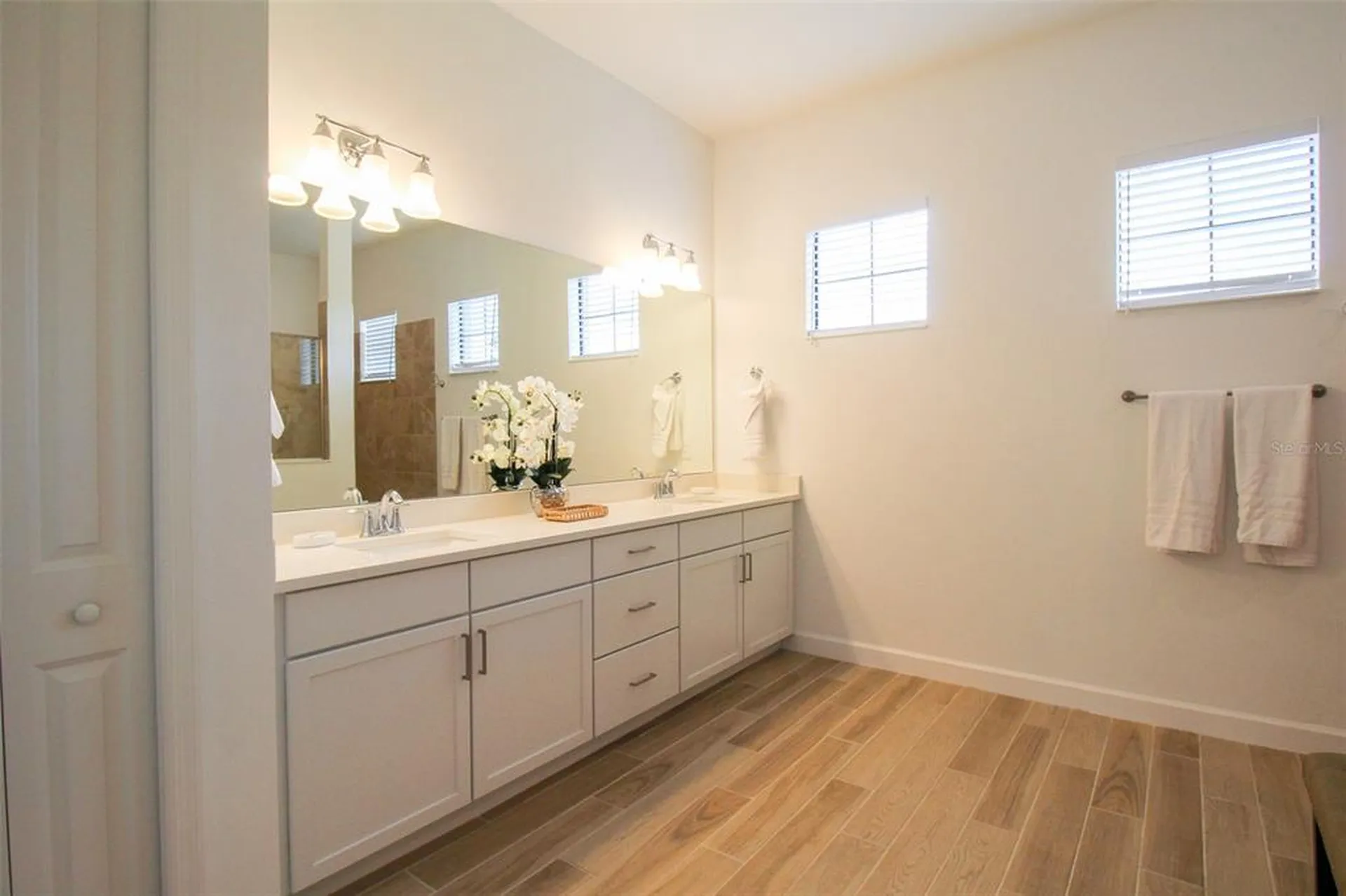 16106 Tradewind Terrace Bradenton FL 34211