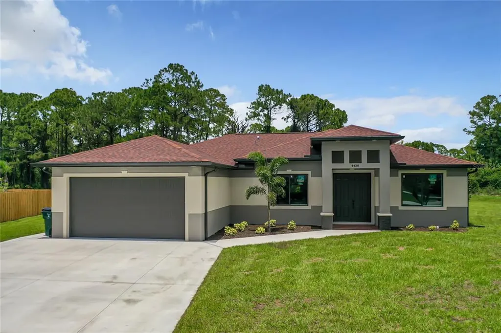 4438 Abcor Road North Port FL 34286