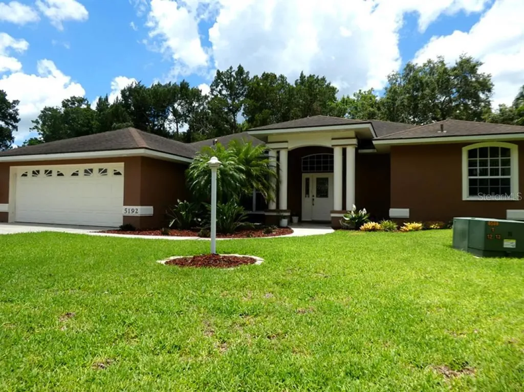 5192 Sunnydale Circle Sarasota FL 34233