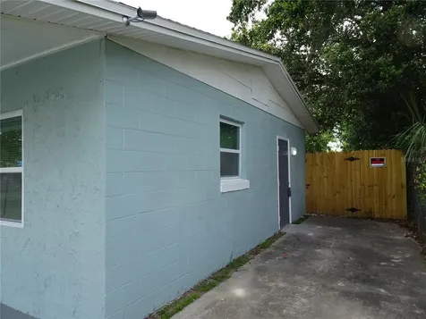 799 Cornelia Court Orlando FL 32811