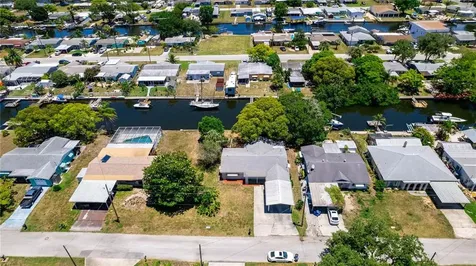 13318 Lisa Drive Hudson FL 34667