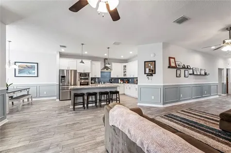 1604 N Johnson Street Plant City FL 33563