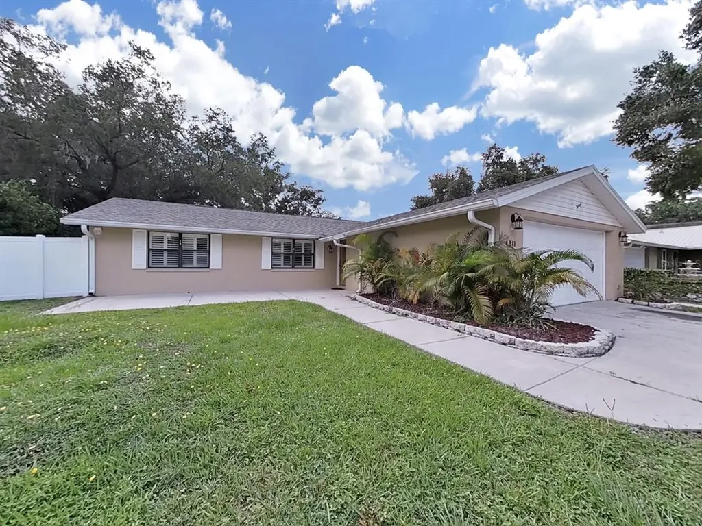4211 Woodlark Drive Tampa FL 33624