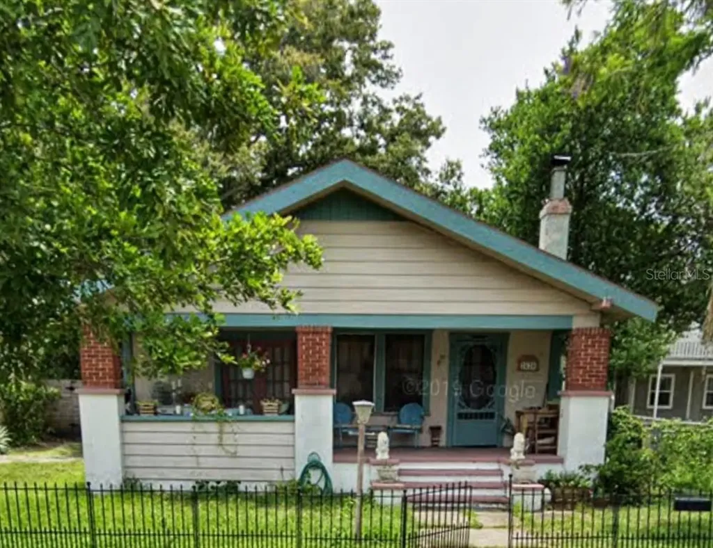 2626 3rd Avenue N St Petersburg FL 33713