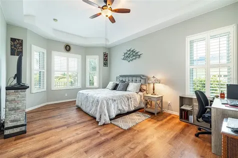 5023 Lake Toscana Drive Wimauma FL 33598