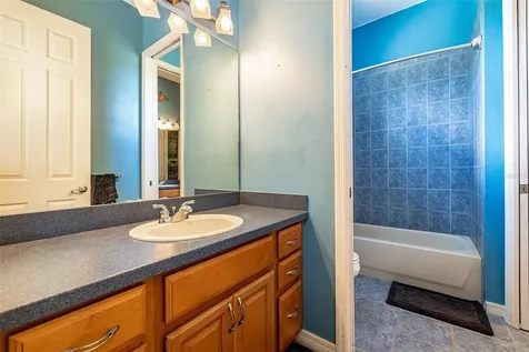5023 Lake Toscana Drive Wimauma FL 33598