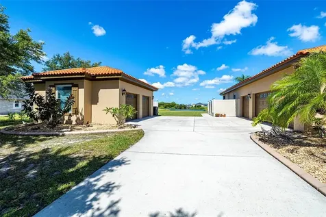 5023 Lake Toscana Drive Wimauma FL 33598