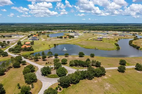 5023 Lake Toscana Drive Wimauma FL 33598