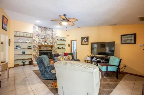 88 Oak Village Boulevard Homosassa FL 34446