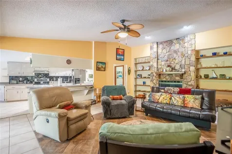 88 Oak Village Boulevard Homosassa FL 34446