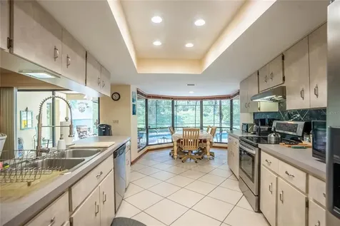 88 Oak Village Boulevard Homosassa FL 34446