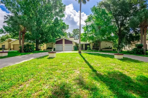 88 Oak Village Boulevard Homosassa FL 34446