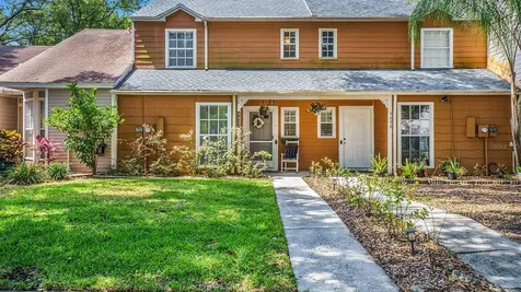 9432 Forest Hills Circle Tampa FL 33612