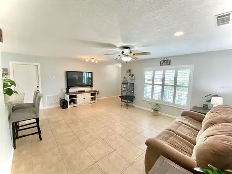 3006 21st Avenue W Bradenton FL 34205