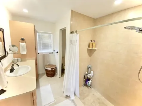 3006 21st Avenue W Bradenton FL 34205