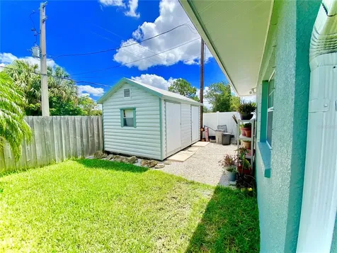 3006 21st Avenue W Bradenton FL 34205