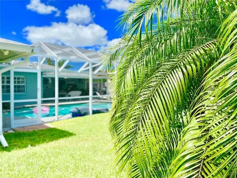 3006 21st Avenue W Bradenton FL 34205