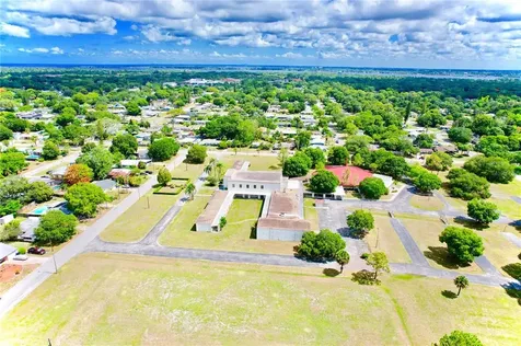 3006 21st Avenue W Bradenton FL 34205
