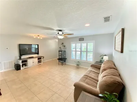 3006 21st Avenue W Bradenton FL 34205
