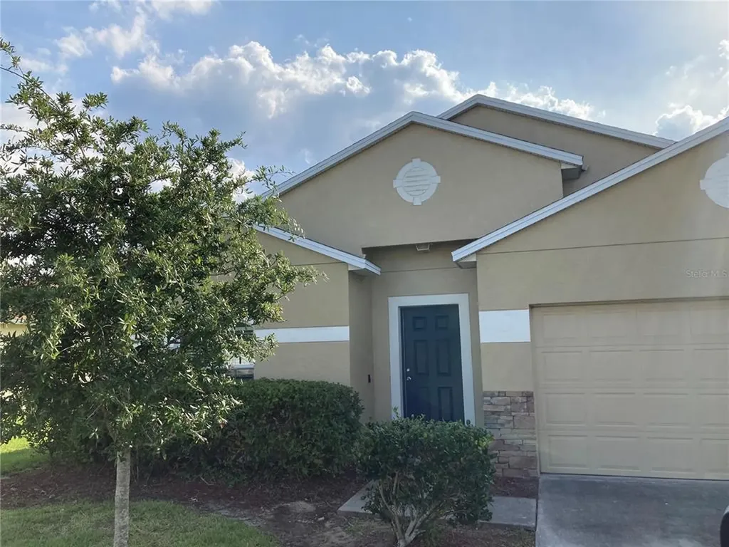 3142 Queen Alexandria Drive Kissimmee FL 34744
