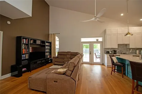 11207 Indian Oaks Drive Tampa FL 33625