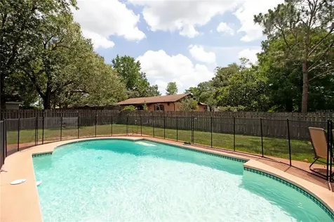 11207 Indian Oaks Drive Tampa FL 33625