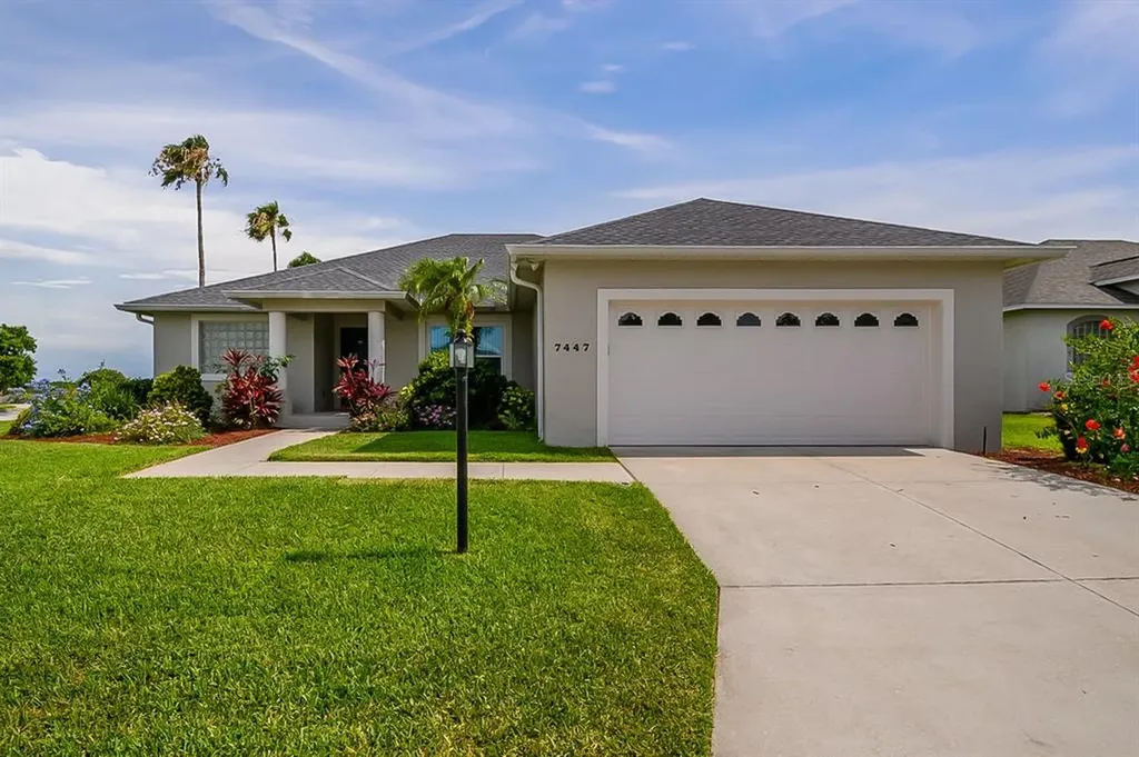7447 Beaumont Drive Lakeland FL 33810