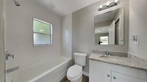 5470 Wren Street Orlando FL 32807