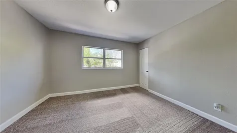 5470 Wren Street Orlando FL 32807