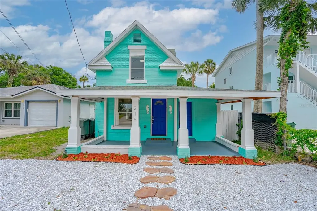 216 N Halifax Avenue Daytona Beach FL 32118