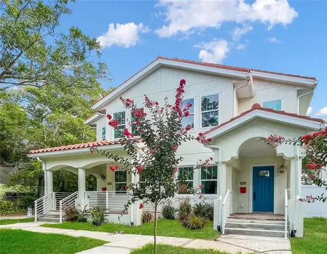 615 24th Avenue N St Petersburg FL 33704